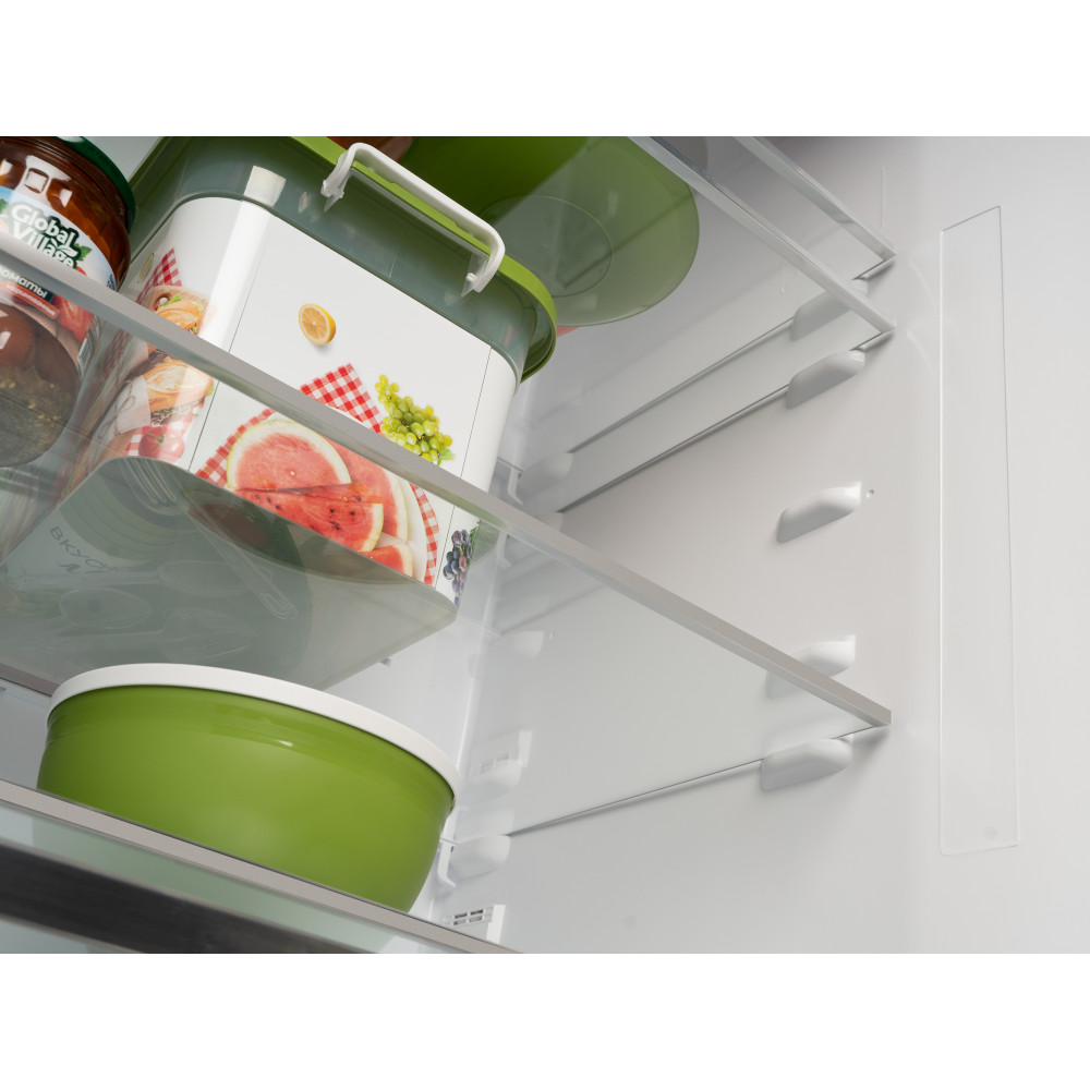 Двухкамерный холодильник Schaub Lorenz SLU S620E3E — купить в интернет-магазине Премьер Техно — Фото 3